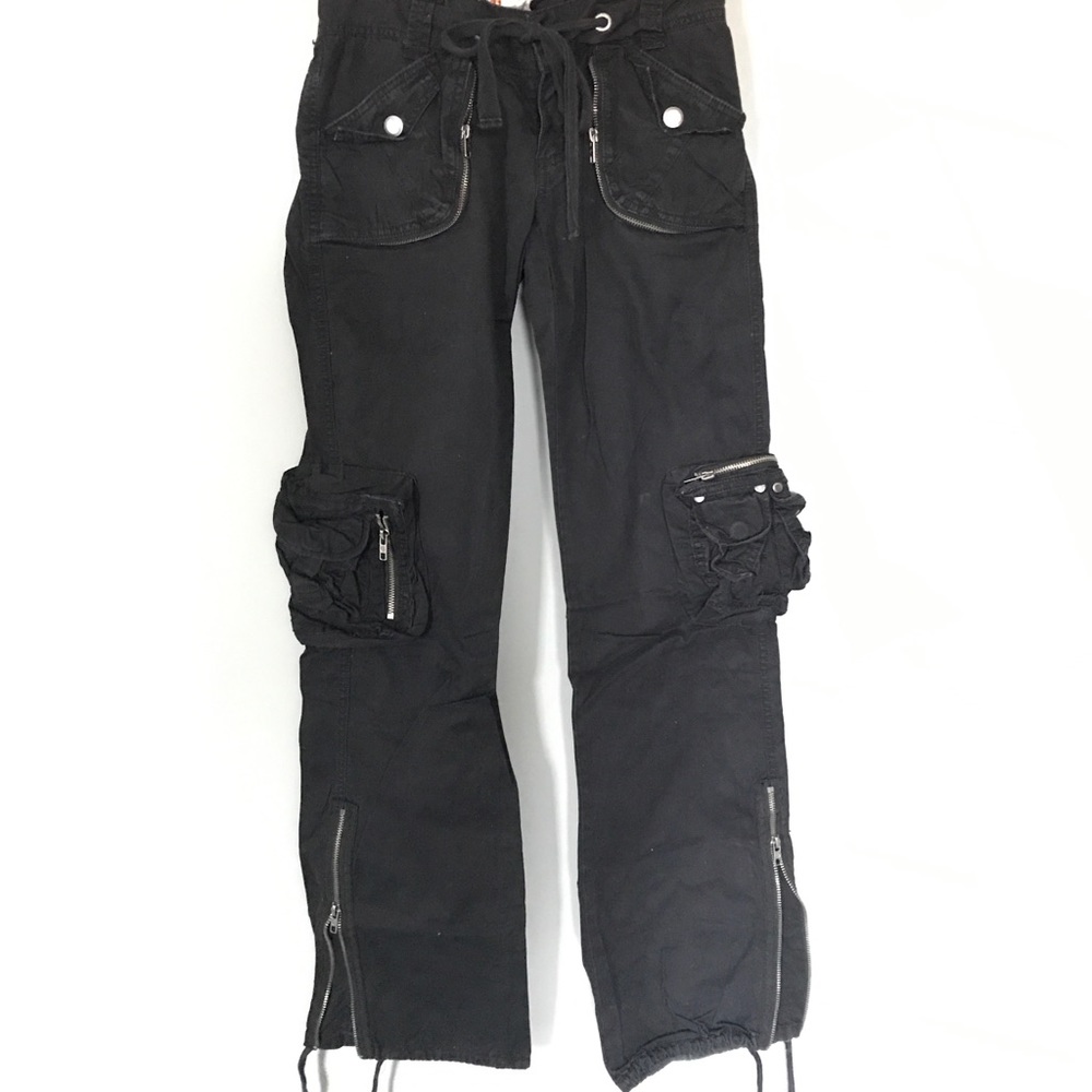 Black cargo pants